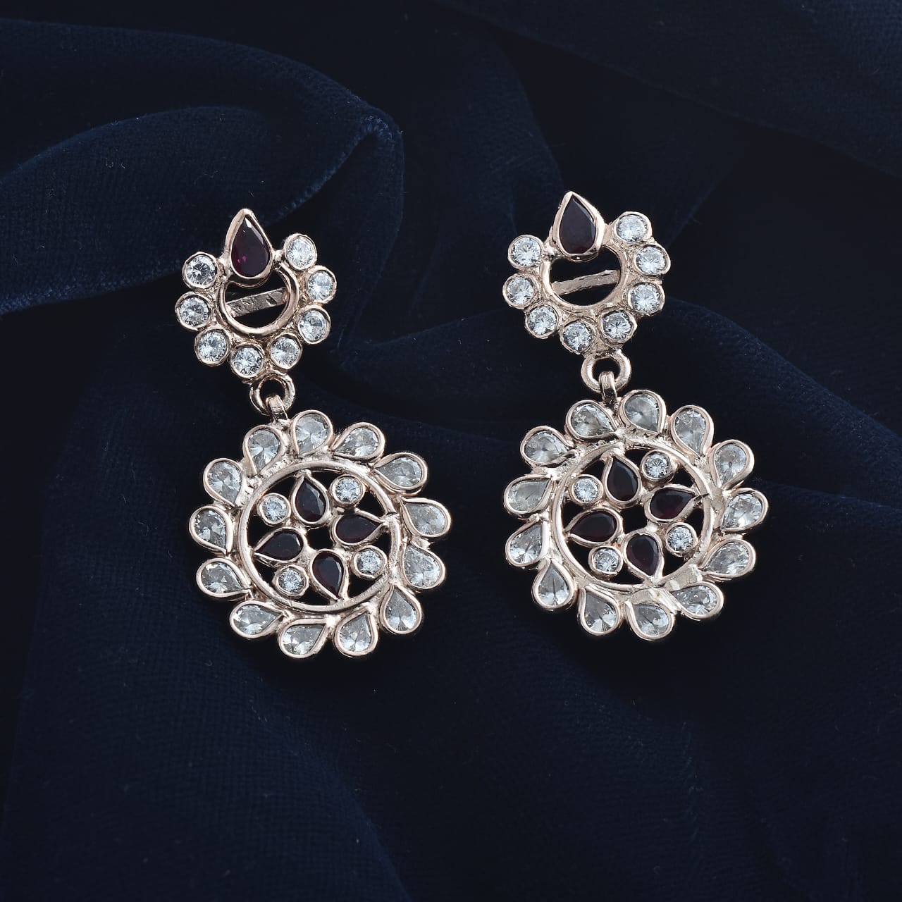 Silver Twilight Gleam Earrings