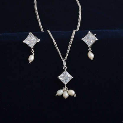 Silver Dewdrop Pearl Set